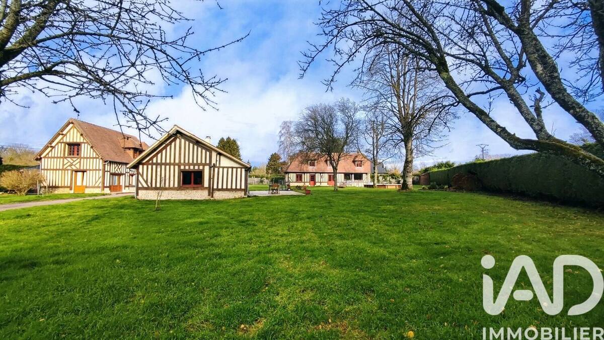 Photo 1 - Maison à SAINT-HYMER