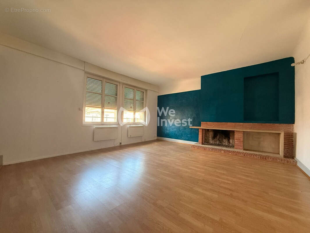 Appartement 320 m² à Stenay  - photo 7