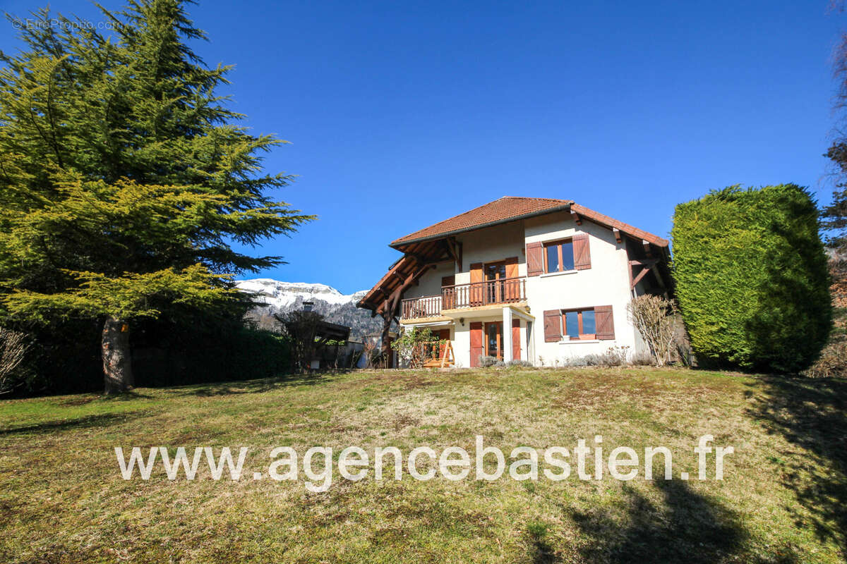 Maison à GEX