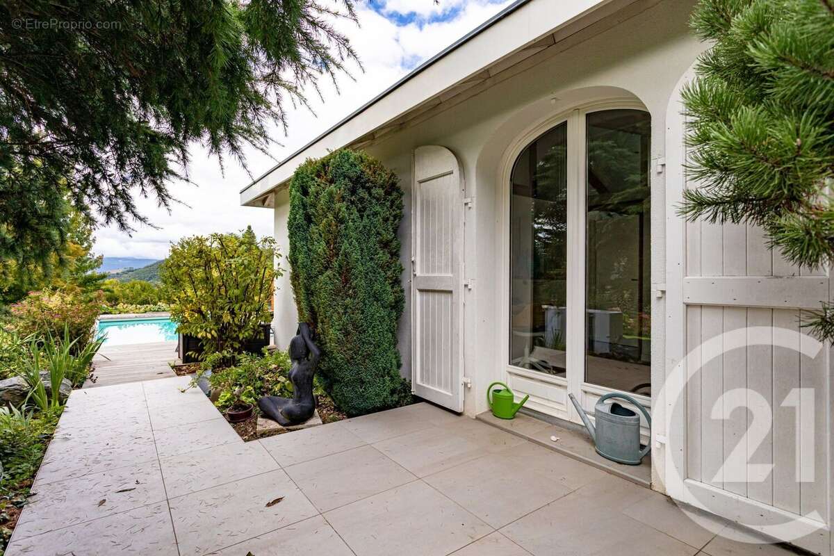 Maison à SAINT-MARTIN-D&#039;URIAGE