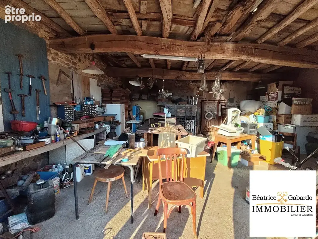 Maison en pierre avec dépendances et fort potentiel - photo 6