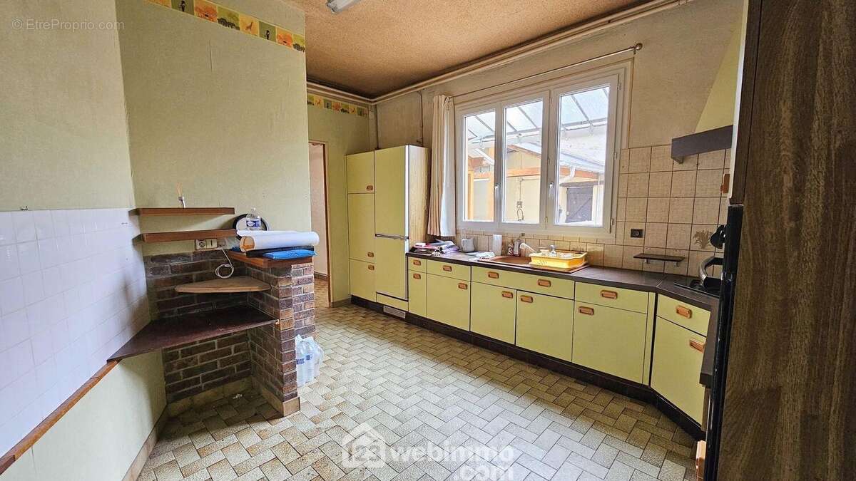 Maison 145 m² à Tousson  - photo 8