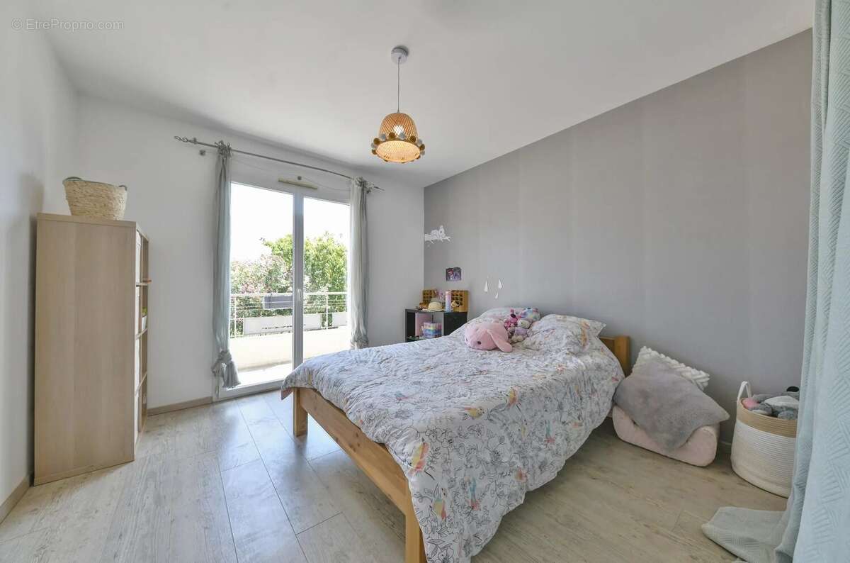 Belle villa contemporaine avec bassin à Bouillargeus en périphérie de Nîmes - photo 8