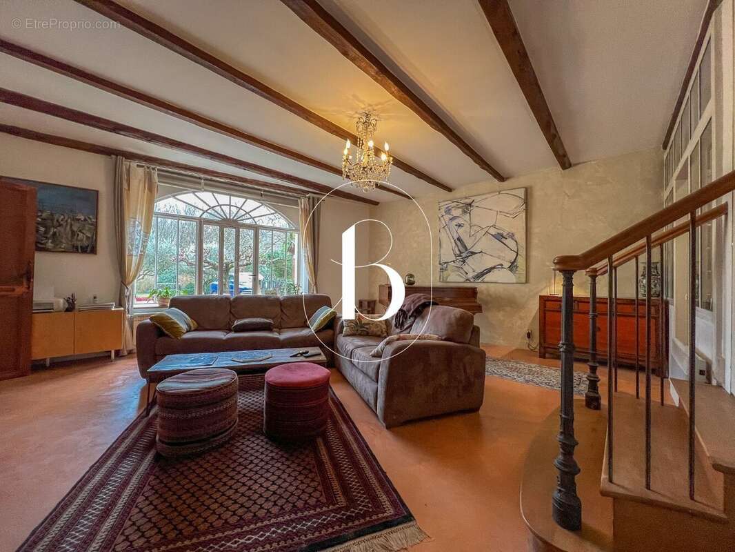 Maison à GOUDARGUES