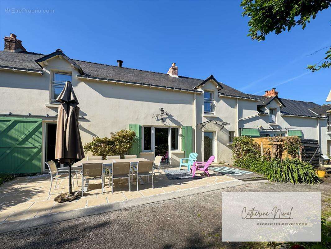 Maison ,   6 chambres , 260 m² .Terrain 2 700 m² .Guérande - photo 16