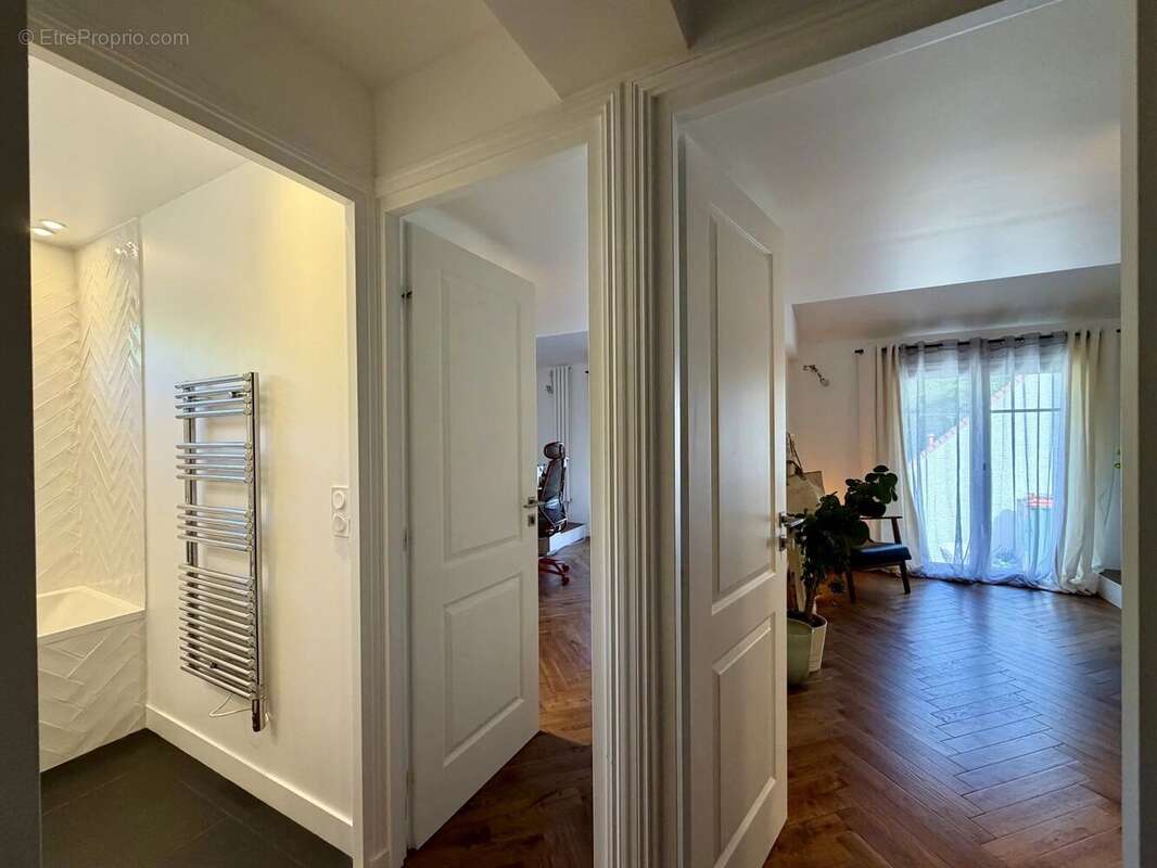 Maison à COULOMMIERS