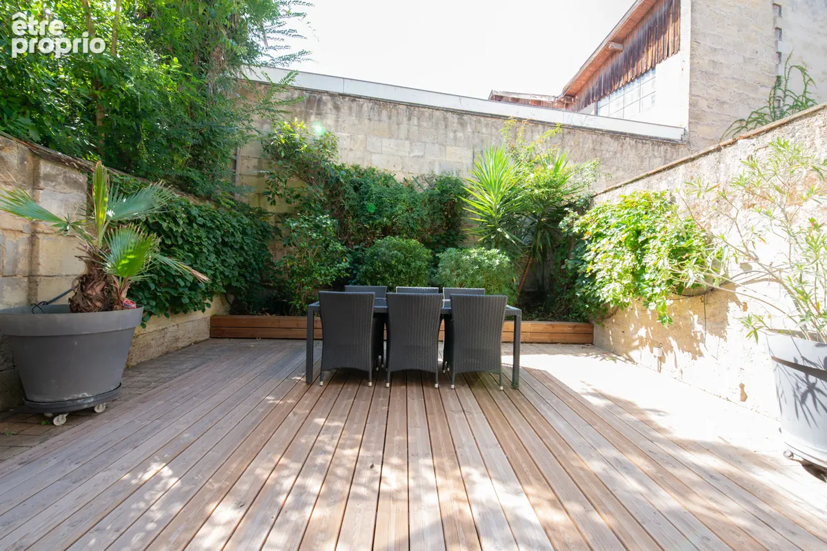 ARCHITECTURE BORDELAISE - 2014 - Maison de ville rénovée avec extérieur - photo 3