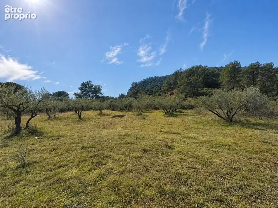 Terrain à GONFARON