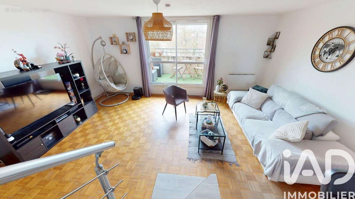 Photo 3 - Appartement à SAVIGNY-LE-TEMPLE