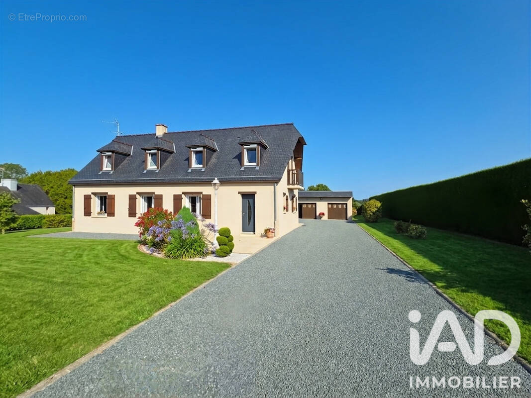 Photo 1 - Maison à BRICQUEVILLE-LA-BLOUETTE