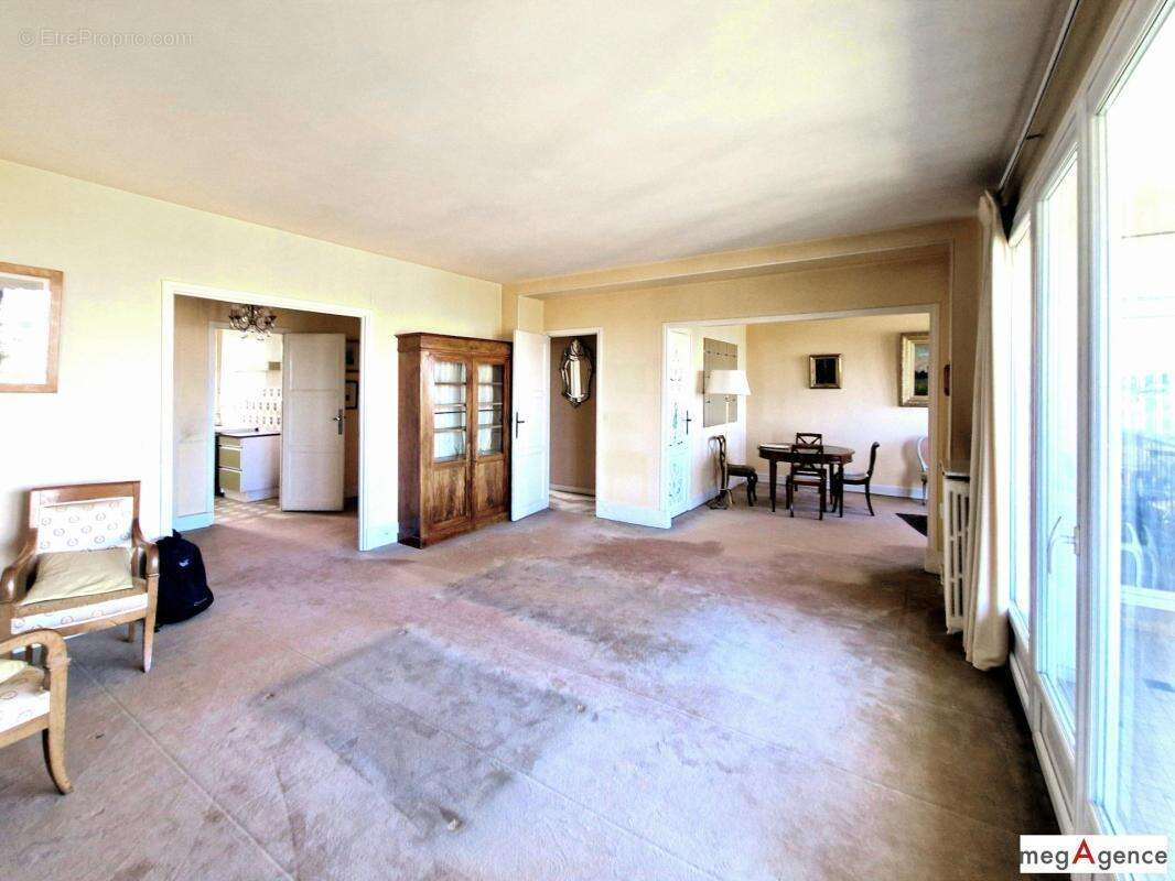 Appartement à SAINT-CLOUD