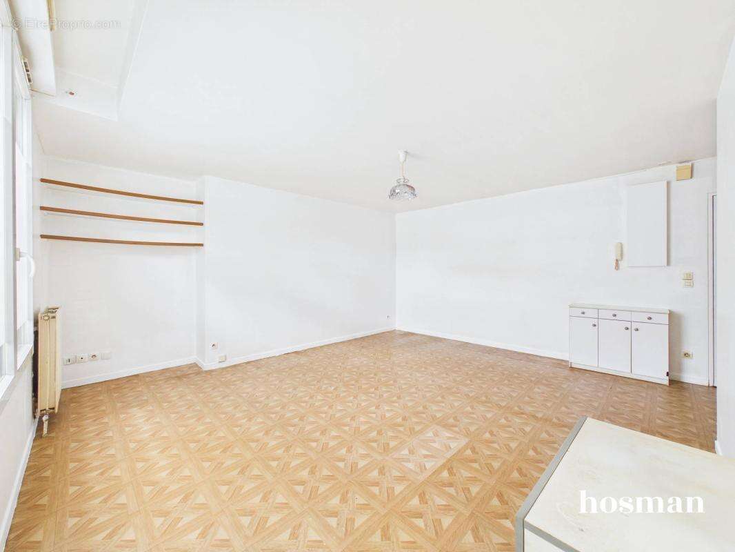Studio de 31,51 m² avec parking en sus - Avenue Claude Debussy, Clichy - photo 4