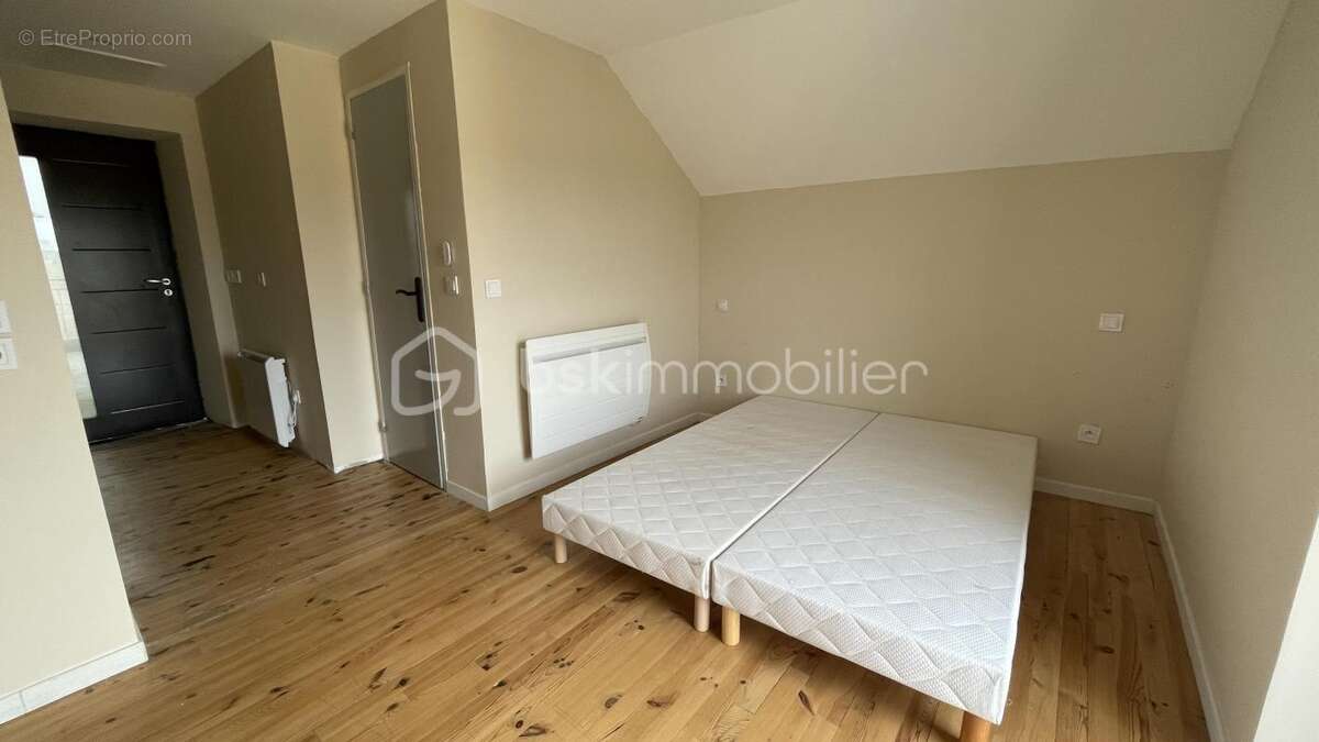 Maison de ville rénovée - photo 6