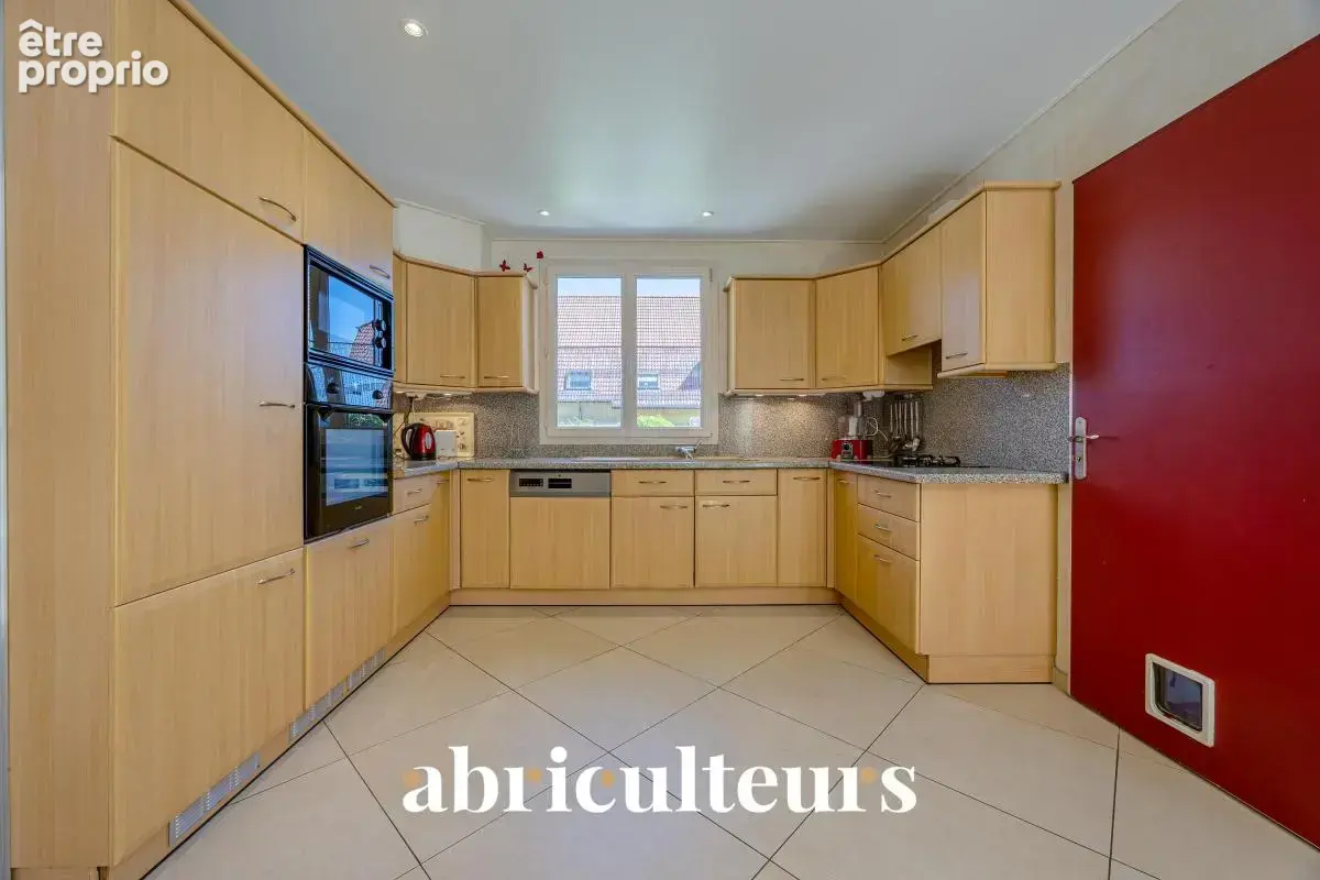 Bel appartement de plain-pied avec vaste séjour en vente à Vieugy/proximité de Annecy (74600) - photo 7