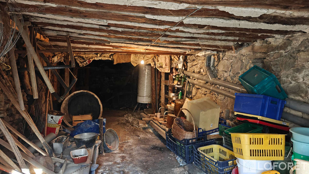 Maison à SAINT-SAUVEUR