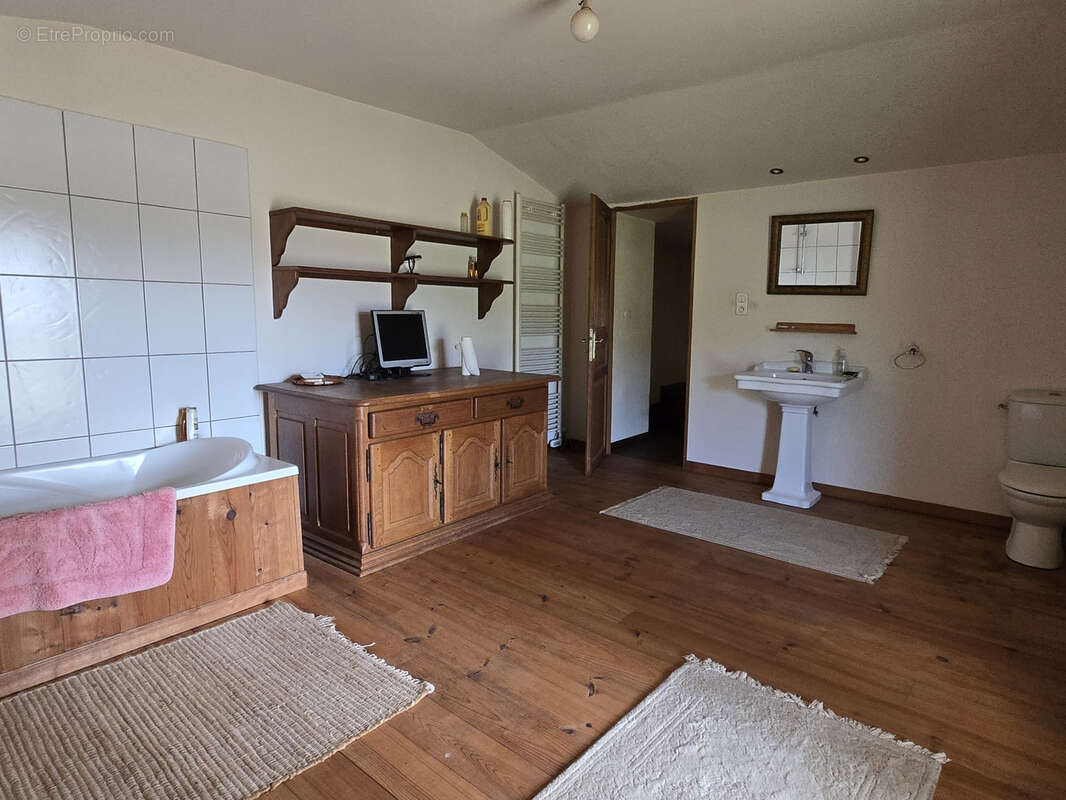 Maison à VILLAMBLARD