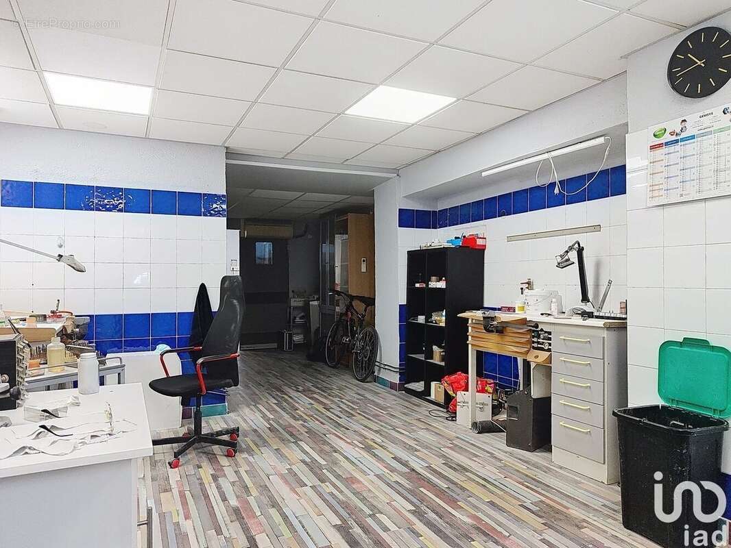 Photo 3 - Commerce à TOULON