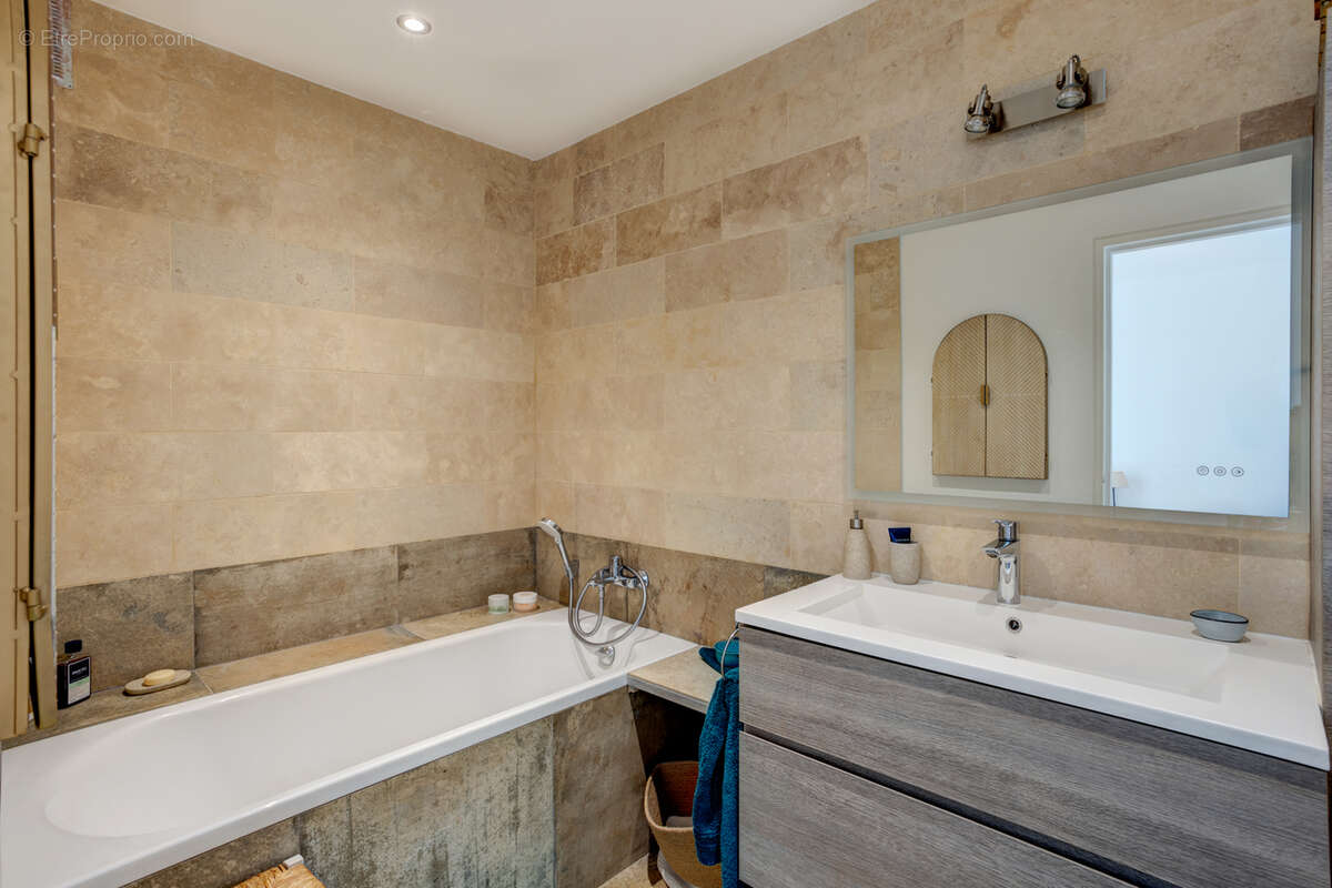 Appartement à SEVRES
