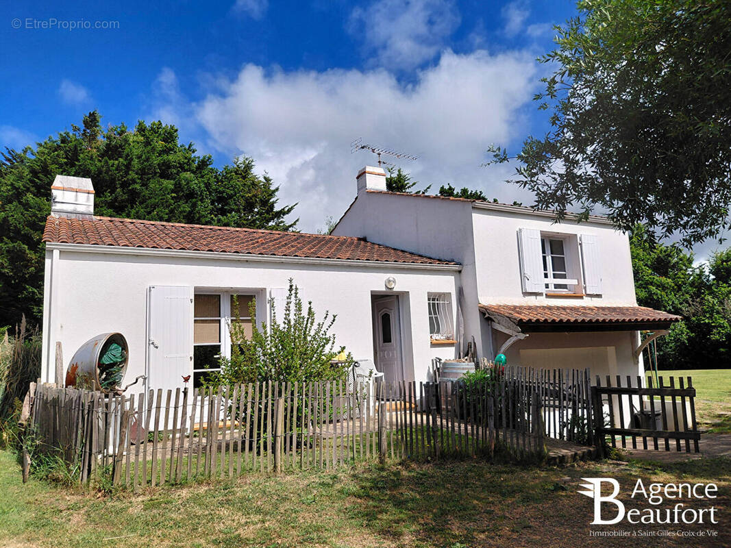 Maison à LE FENOUILLER