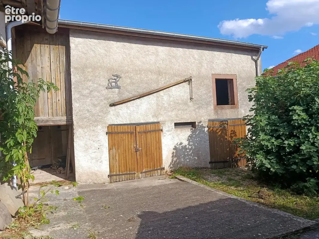 Ancienne ferme avec terrain et dépendances - photo 5