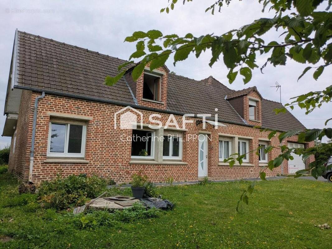 Photo 1 - Maison à HECQ