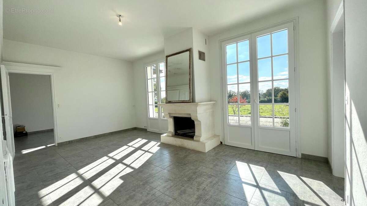 Photo 9 - Maison à MARTIGNE-SUR-MAYENNE