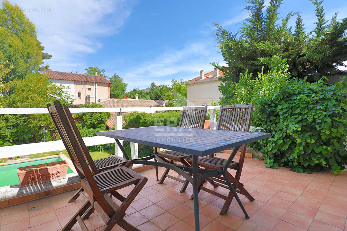 Maison à MARSEILLE-11E