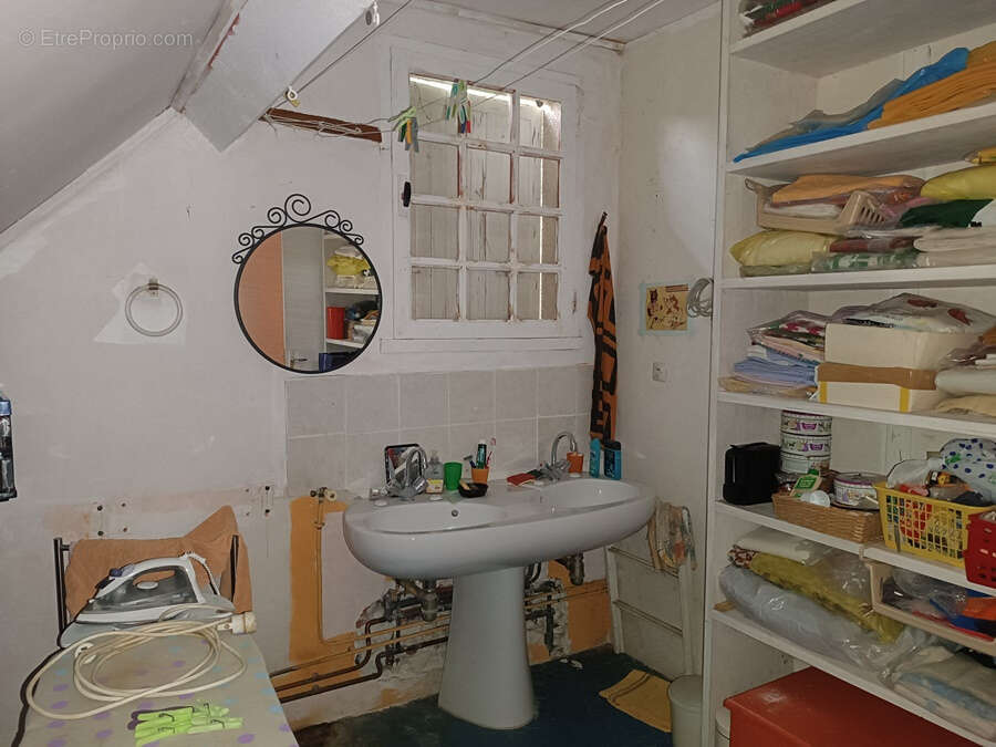 Maison à LA GUERCHE-SUR-L&#039;AUBOIS