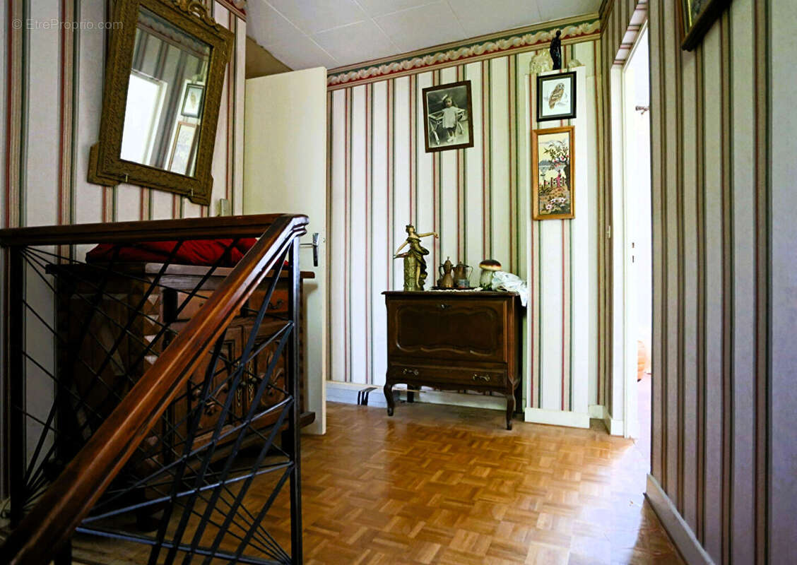Maison à COMMENTRY