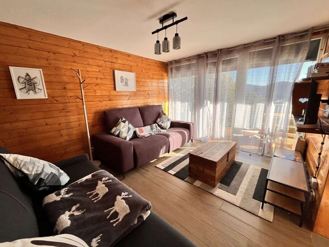 Appartement à LES ANGLES