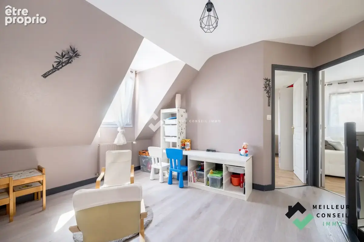 Maison 6 pièces 147 m² à vendre à Plaintel (22940) - photo 9