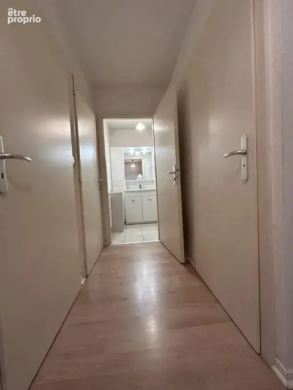 F3 de 60 m2 + une cave + 2 places de parking à PFASTATT (68120) - photo 18
