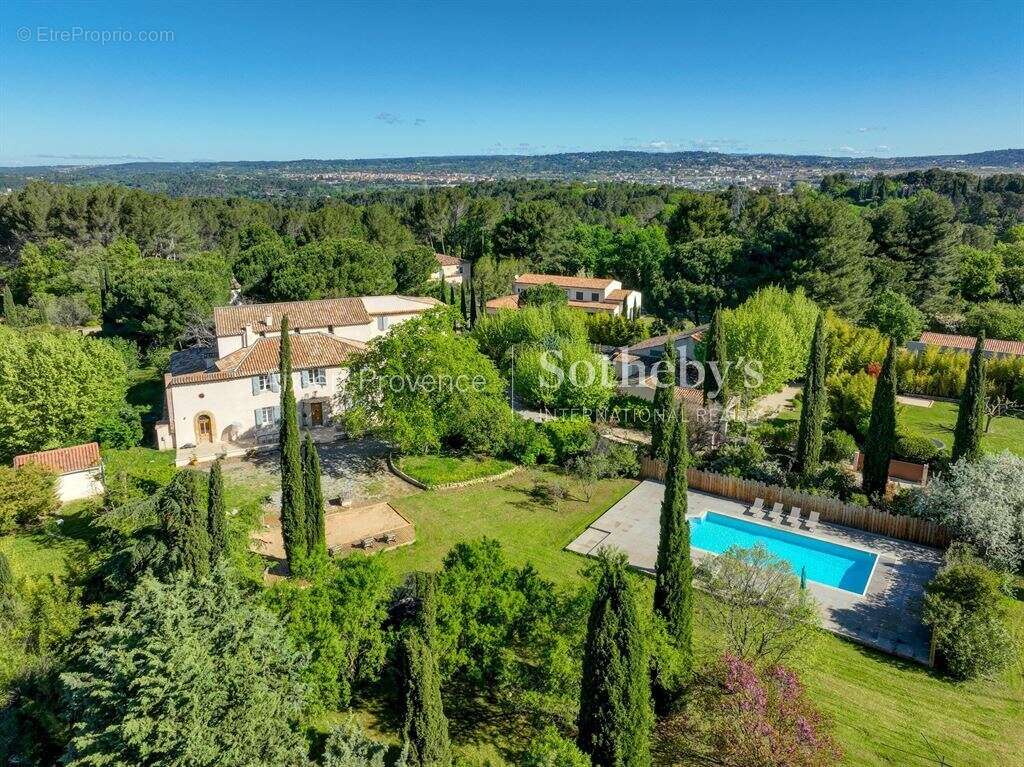 Maison à AIX-EN-PROVENCE