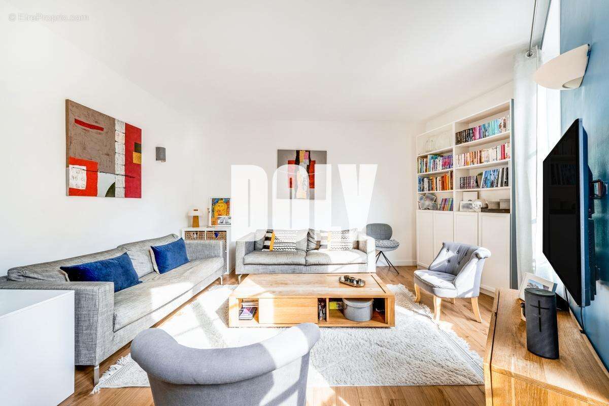 Appartement à PARIS-7E