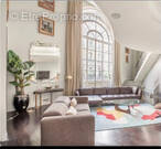 Maison à PARIS-8E