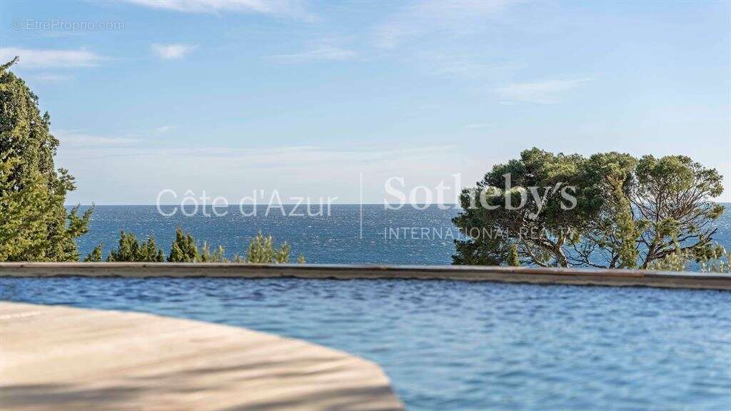 Les Issambres villa de luxe avec vue mer panoramique e vue Saint-Tropez - photo 13