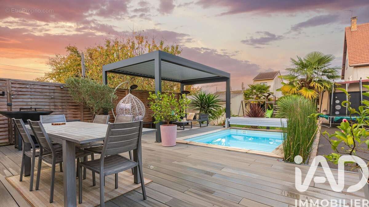 Photo 8 - Maison à BRUNOY