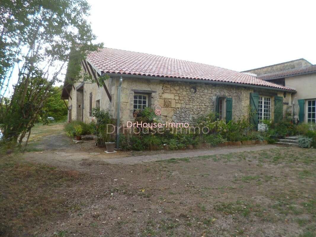 Maison à BEGUEY