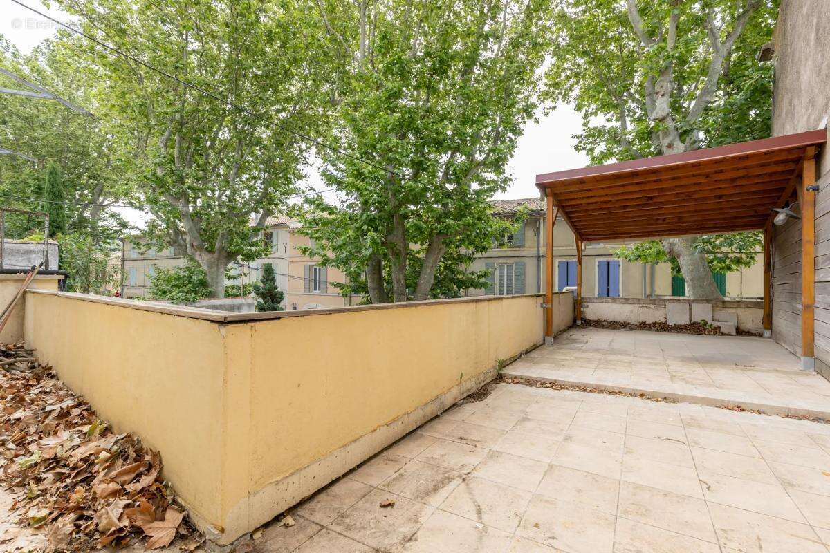 Appartement à EYGUIERES