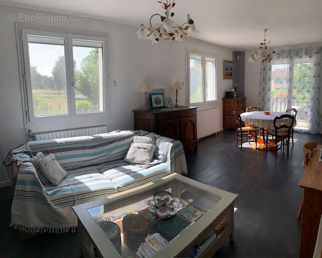 Maison 3ch, sous_sol, combles amenageables - photo 3