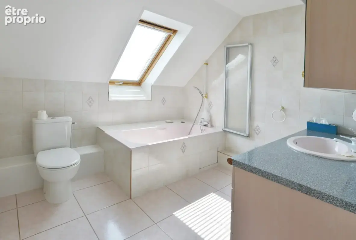 Maison 5 pièces 92 m² à vendre à Crosne (91560) - photo 7