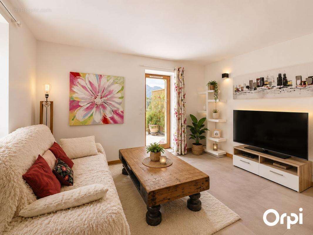 Appartement à MARNAZ