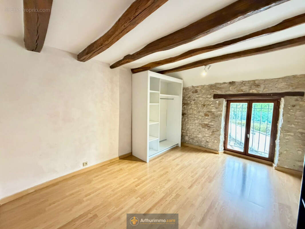 Maison à ROZAY-EN-BRIE