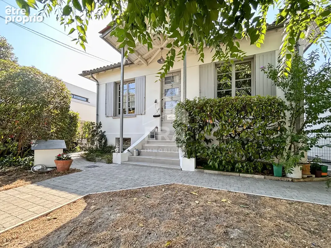 Maison de charme au coeur d'un quartier recherché de Pessac - photo 3