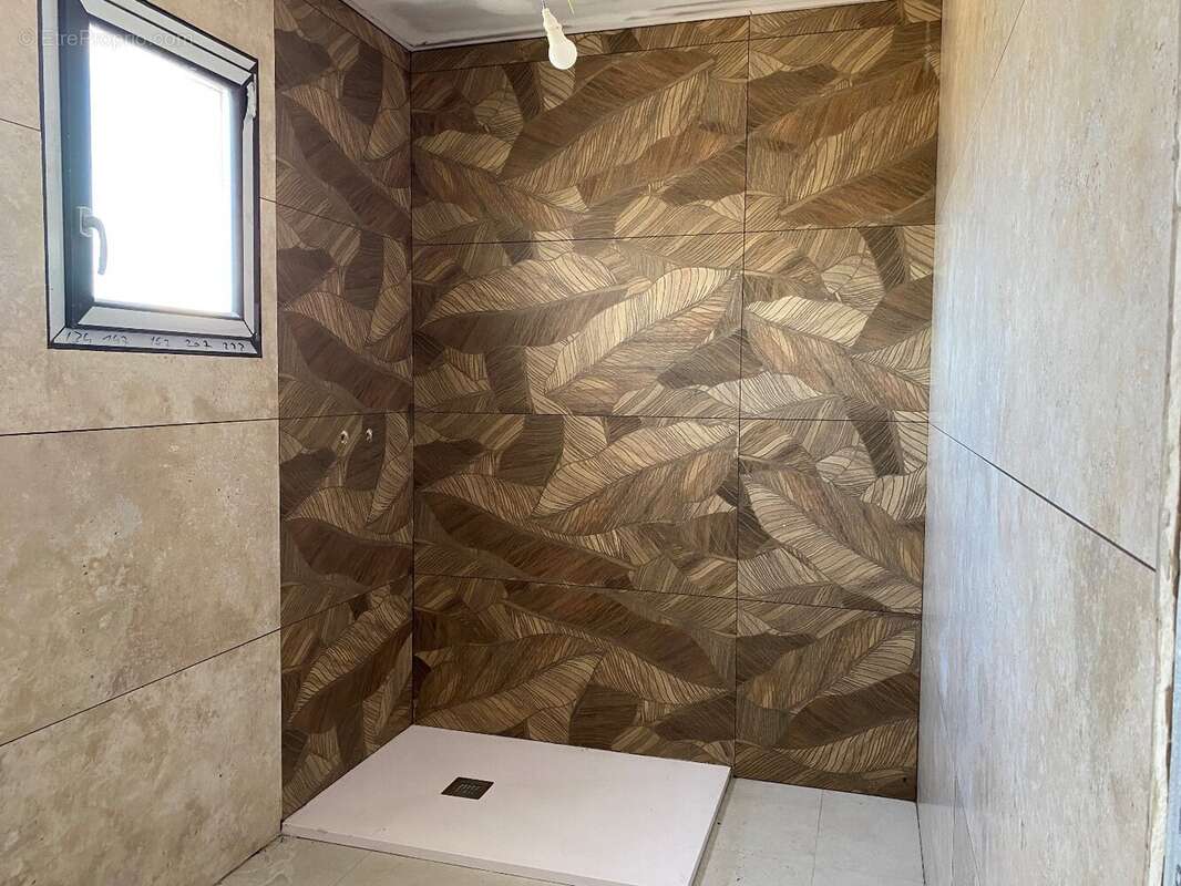 Maison à NEZIGNAN-L&#039;EVEQUE