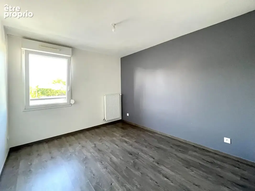 Appartement duplex avec terrasse et 2 places de parking à Richemont - photo 11
