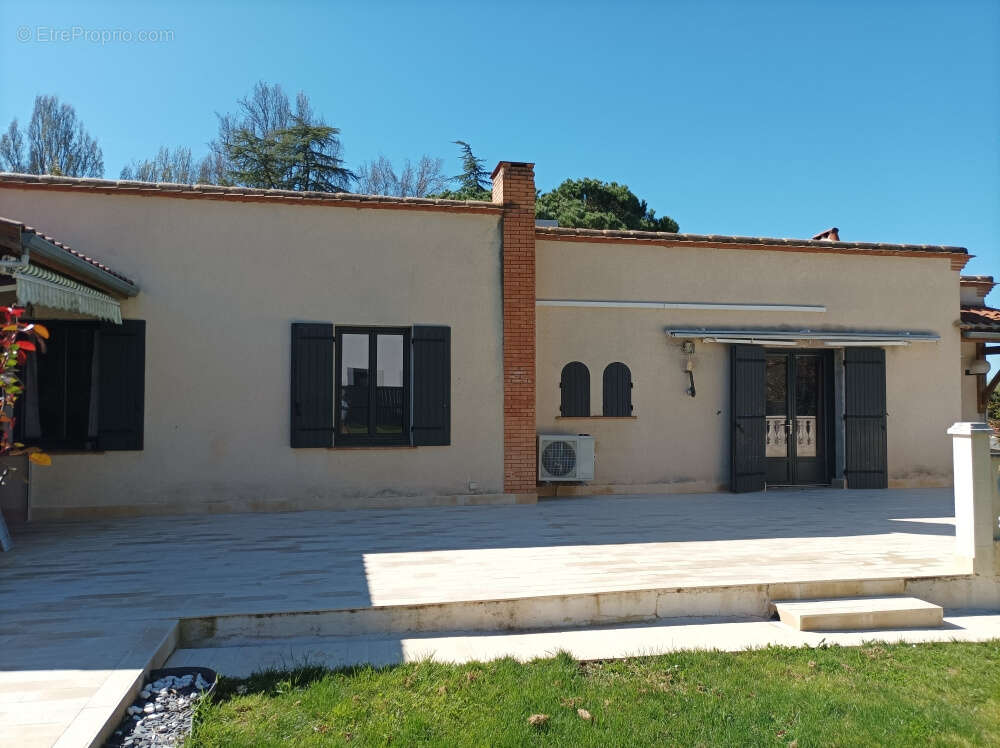Maison à FUMEL