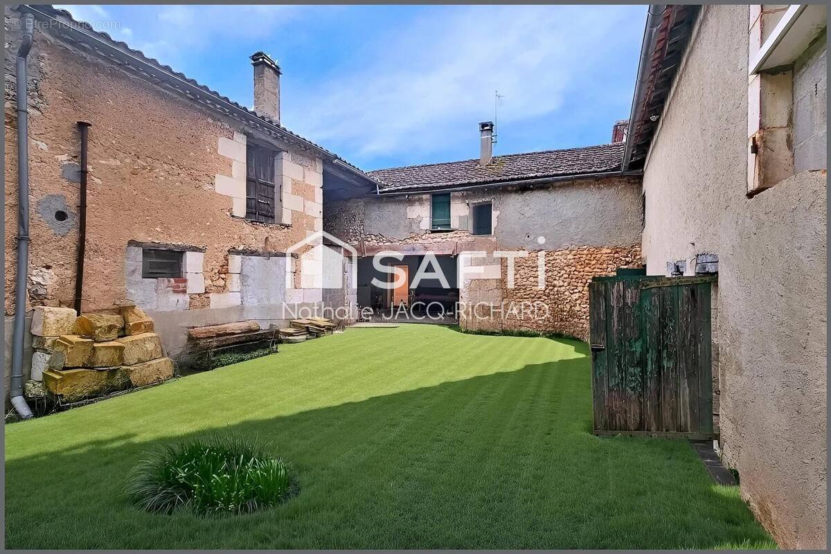 Photo 1 - Maison à VERGT