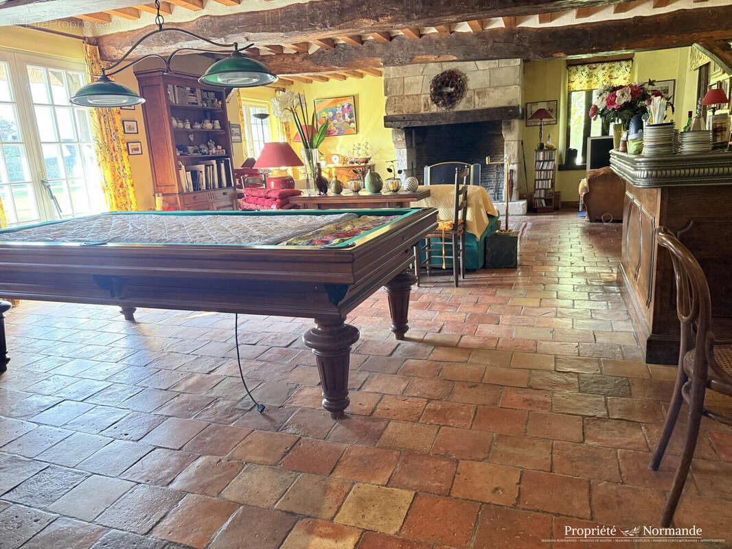 Maison à CORMEILLES