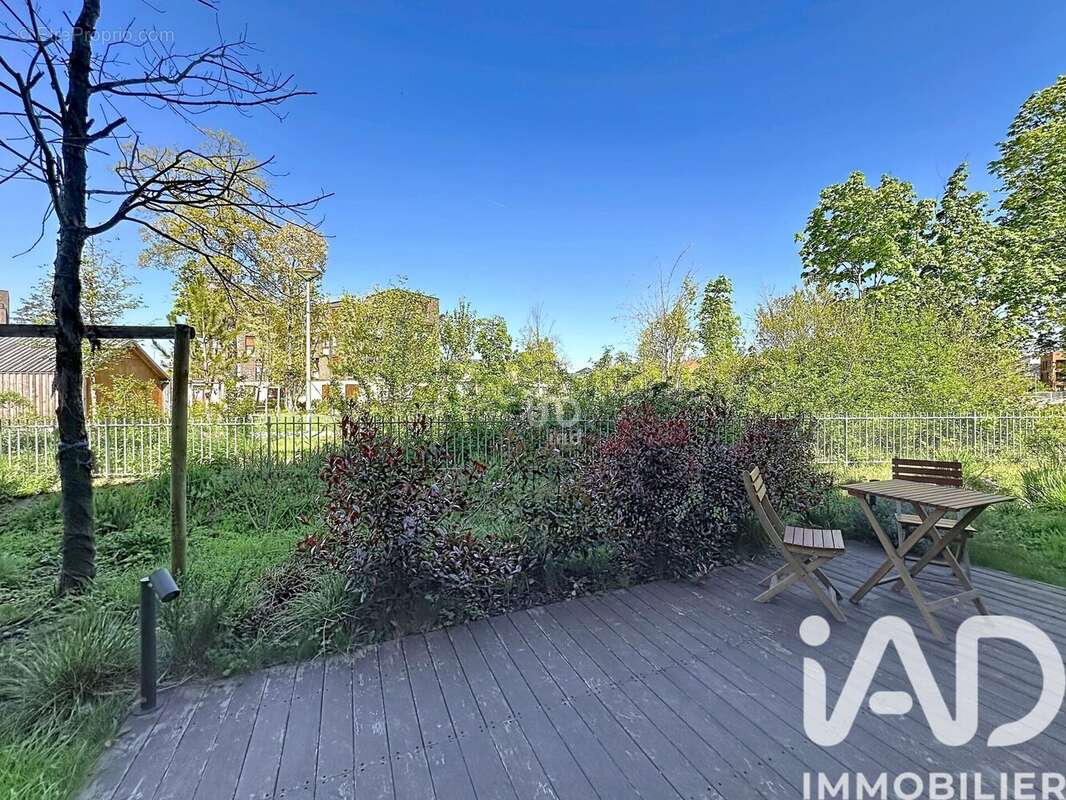 Appartement 74 m² à Le Vesinet  - photo 2